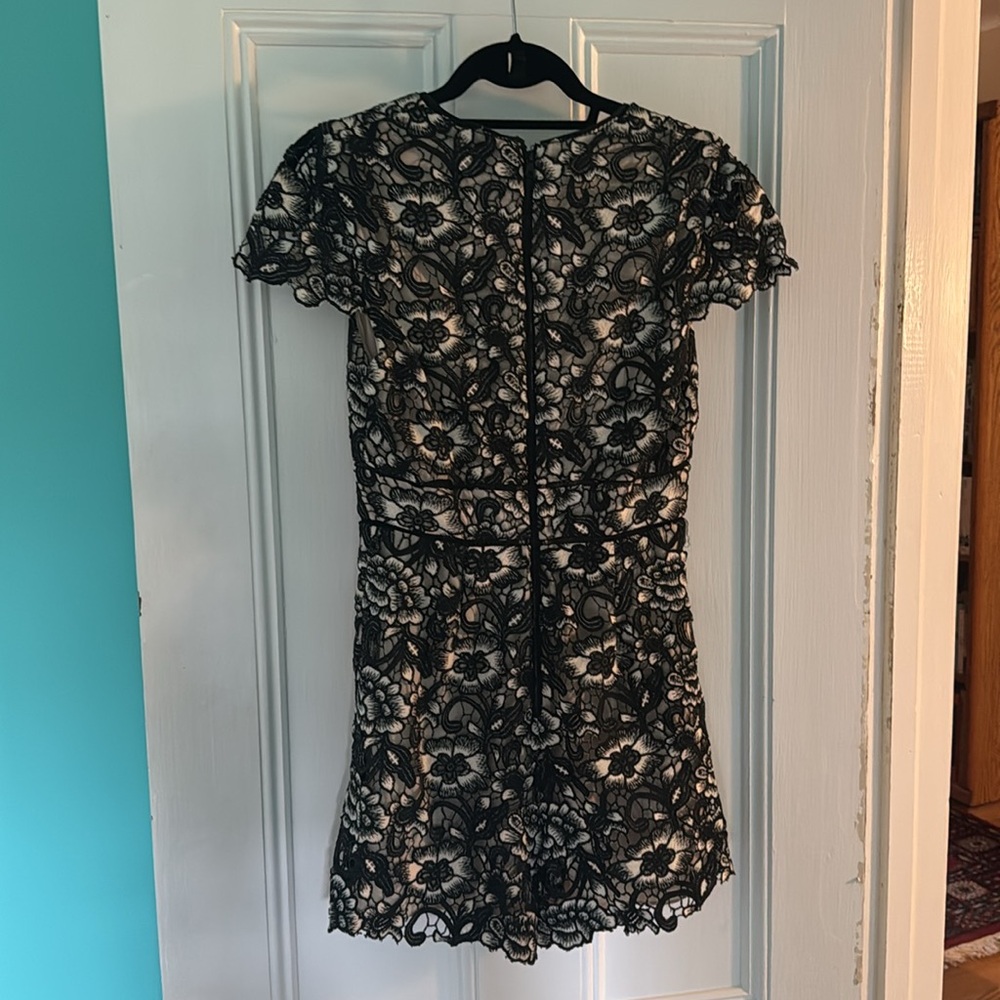 Alice and Olivia Tinsley Lace Romper - Picture 7 of 8